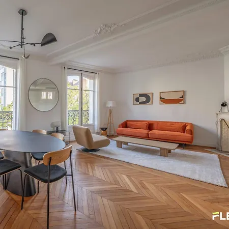 Daire Spacious T4 Near Olympiades 13th Paris